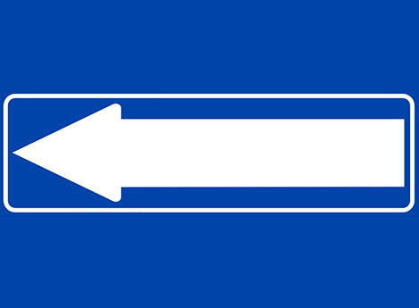 Lissone | segnale stradale senso unico freccia bianca su sfondo blu